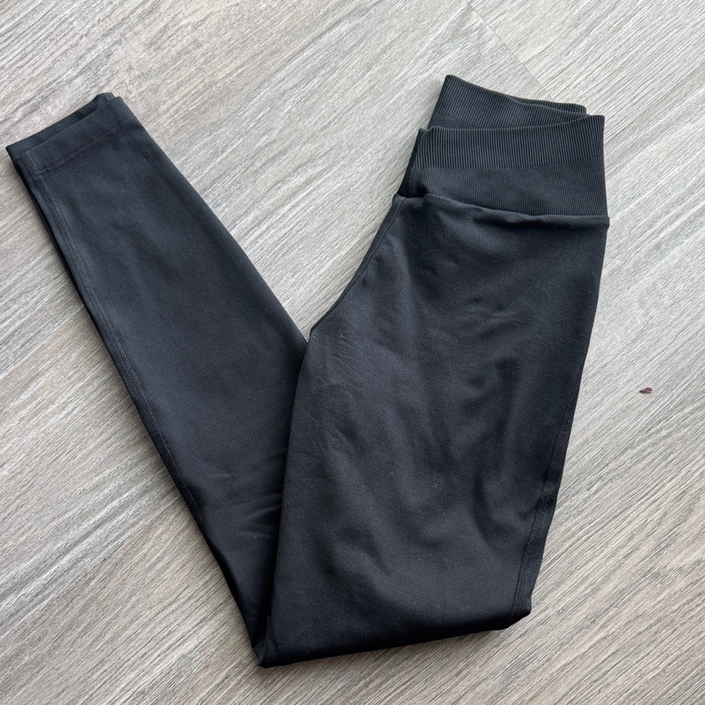 Bombshell figure leggings